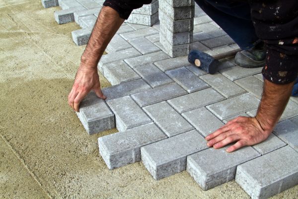 Concrete Paver Installation in Lake Orion